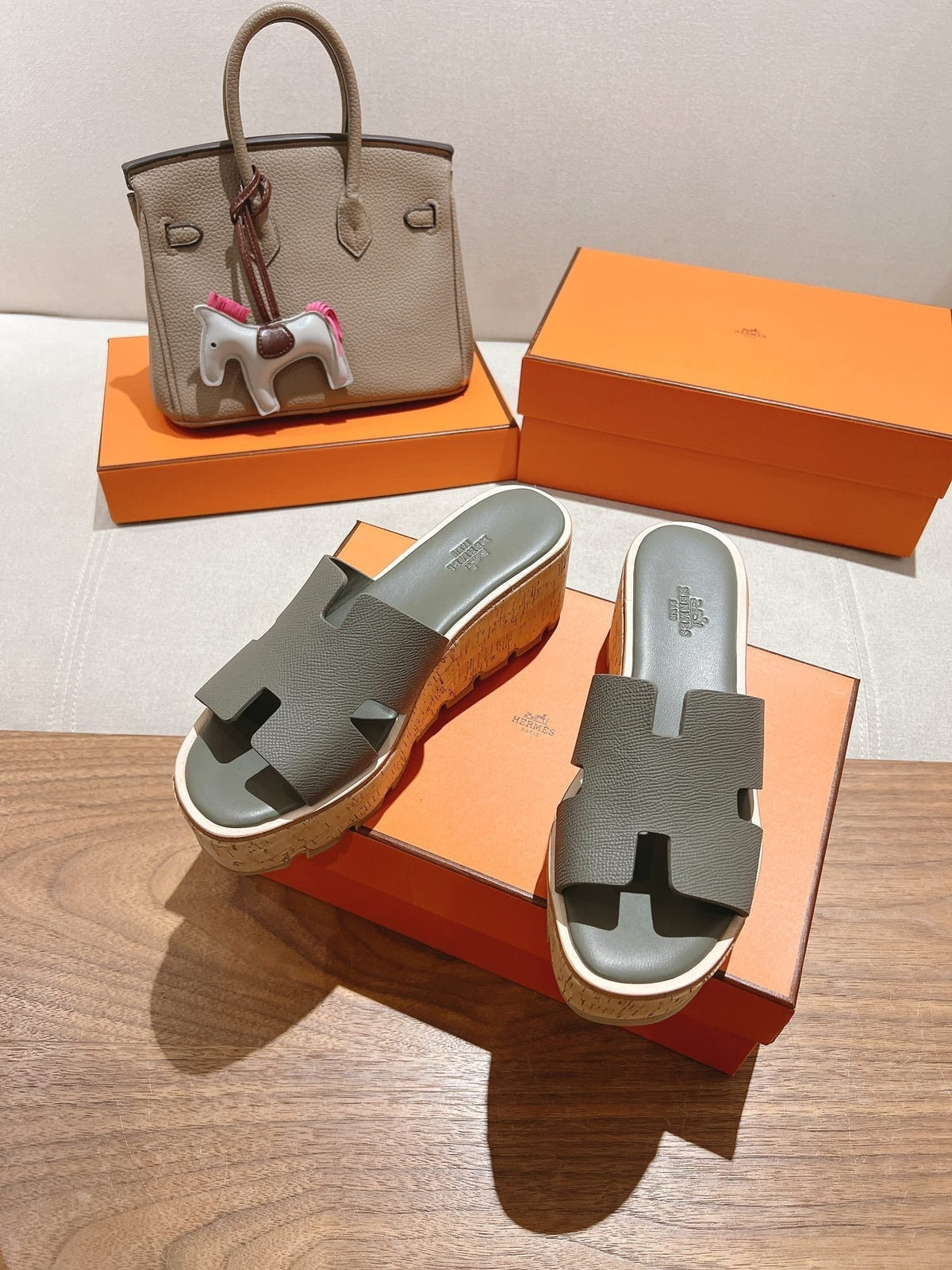 HM 25S HIGH WEDGE SANDALS IN DARK GREY LAMBSKIN STYLE 11