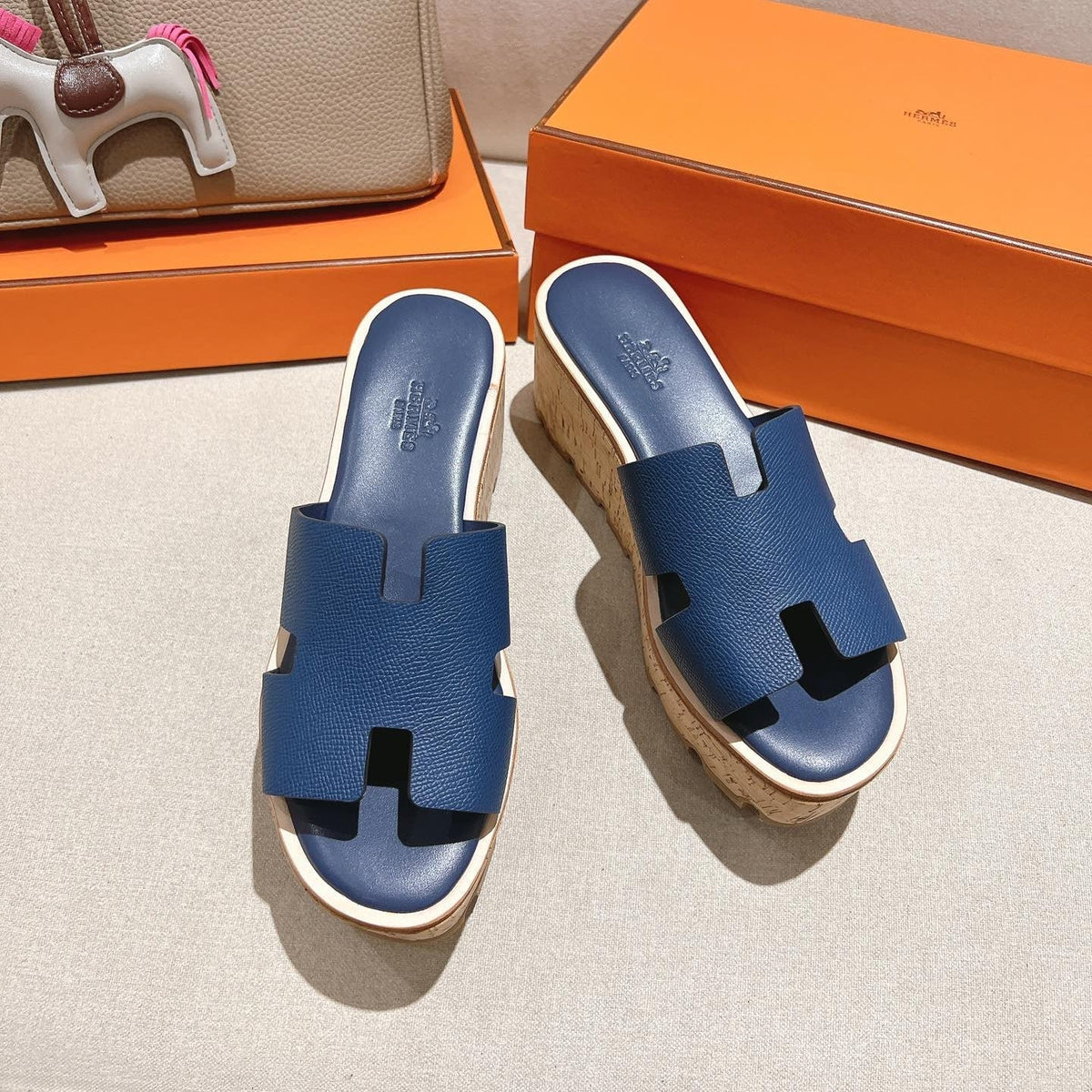 HM 25S HIGH WEDGE SANDALS IN DARK STEEL BLUE LAMBSKIN STYLE 18