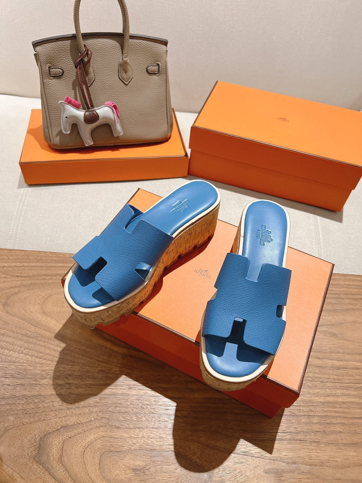 HM 25S HIGH WEDGE SANDALS IN BLUE LAMBSKIN STYLE 14
