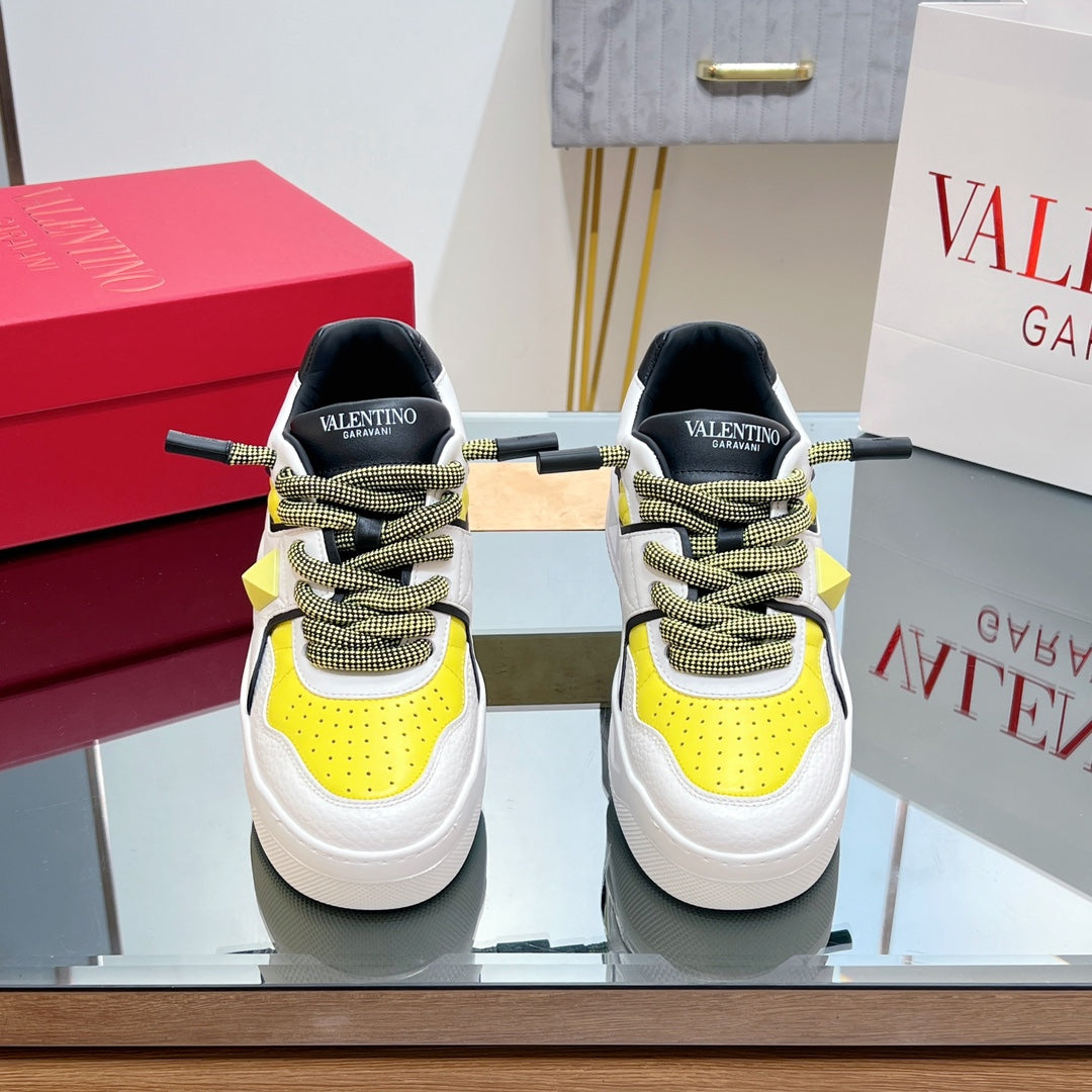 VALENTINO 25S GARAVANI ONE STUD XL PLATFORM SNEAKERS IN WHITE MIX YELLOW LAMBSKIN STYLE 5