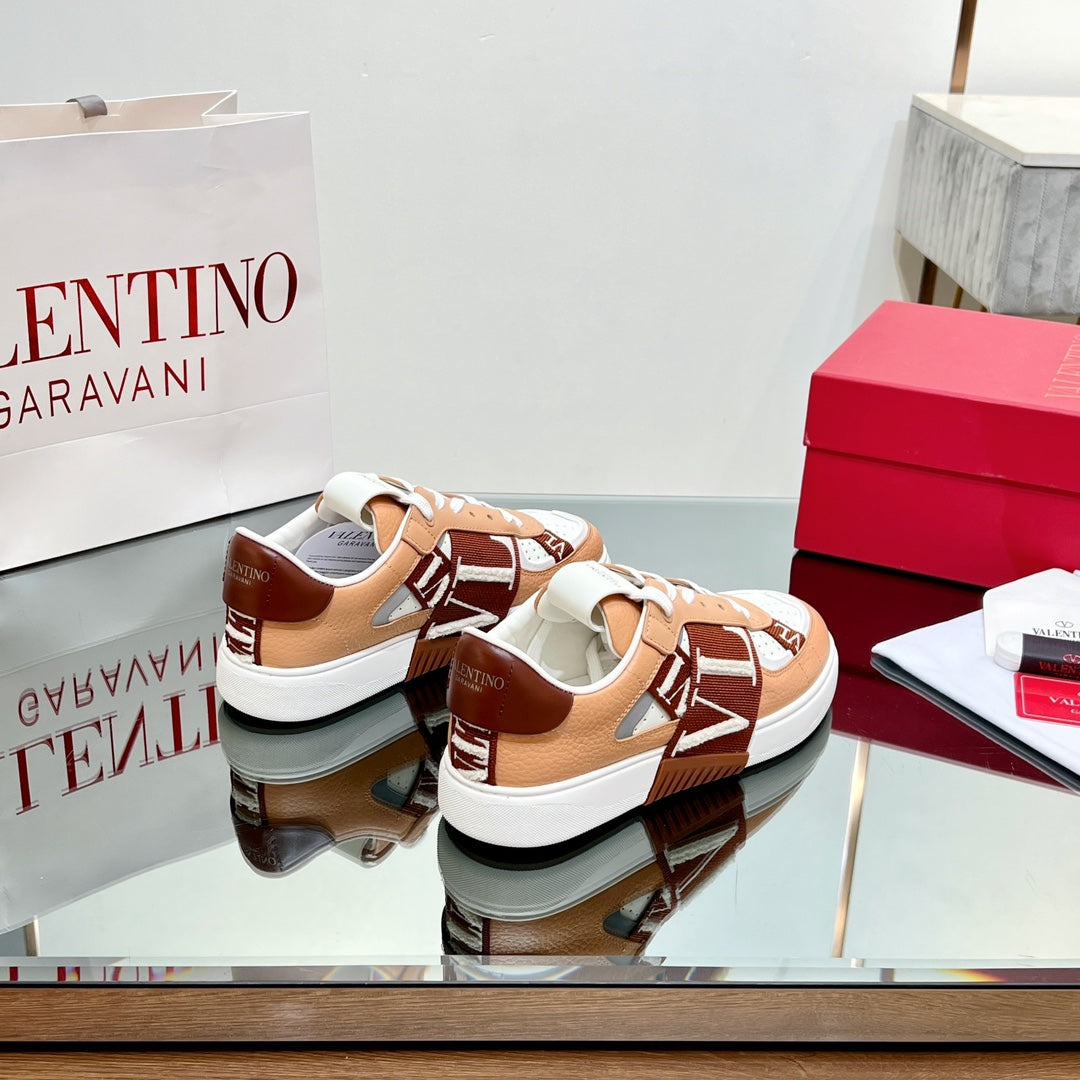VALENTINO 25S GARAVANI VL7N SNEAKERS IN WHITE MIX LIGHT ORANGE LAMBSKIN