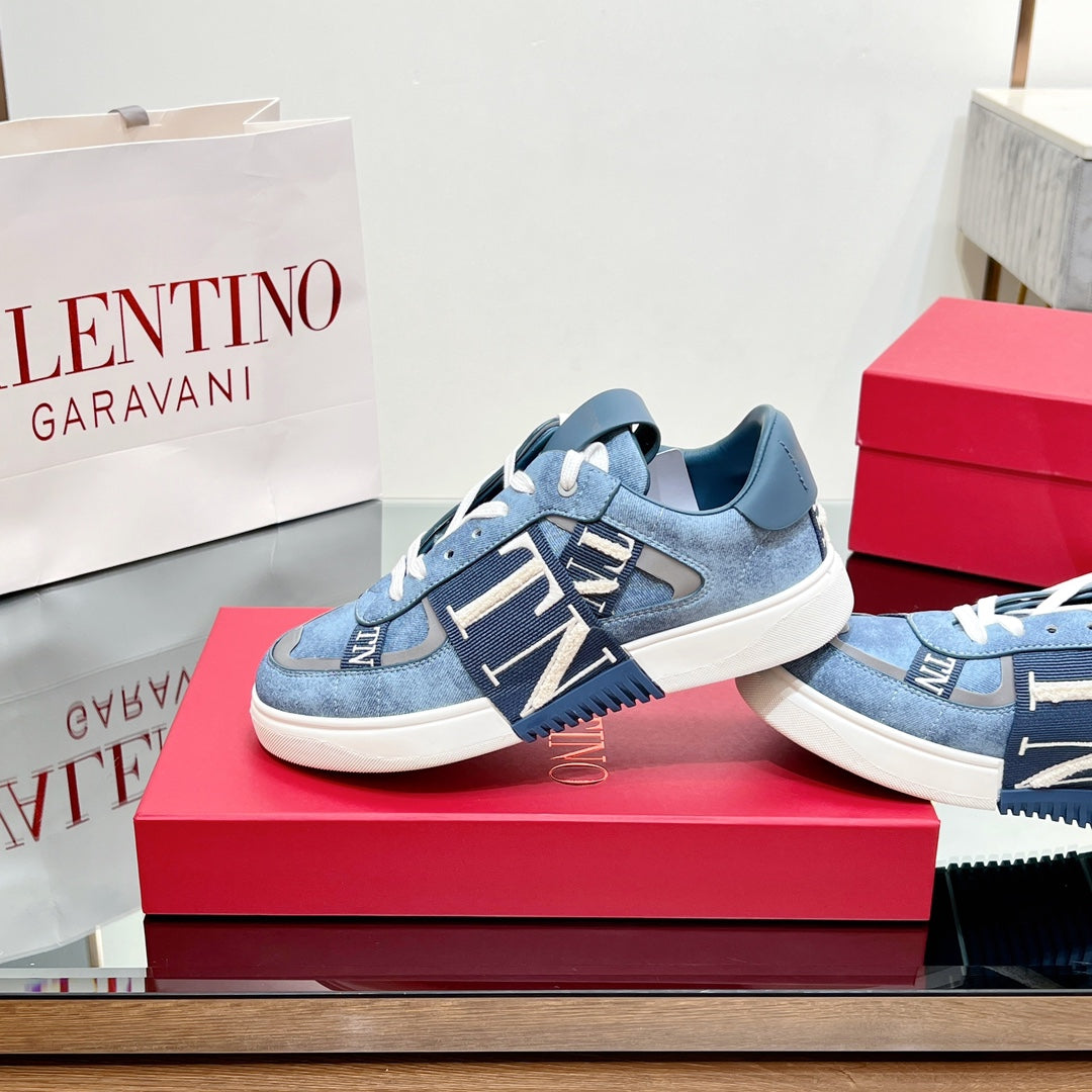 VALENTINO 25S GARAVANI VL7N SNEAKERS IN BLUE DENIM