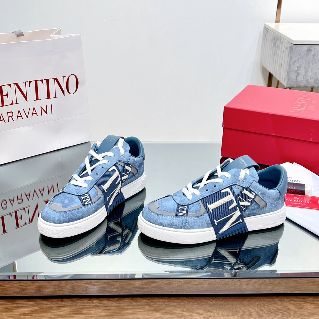 VALENTINO 25S GARAVANI VL7N SNEAKERS IN BLUE DENIM
