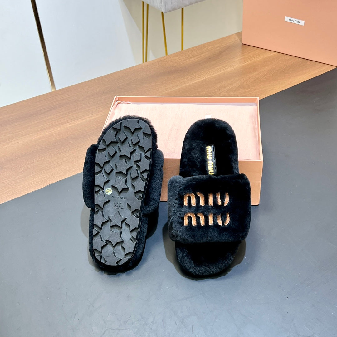 FUR SLIPPER BLACK