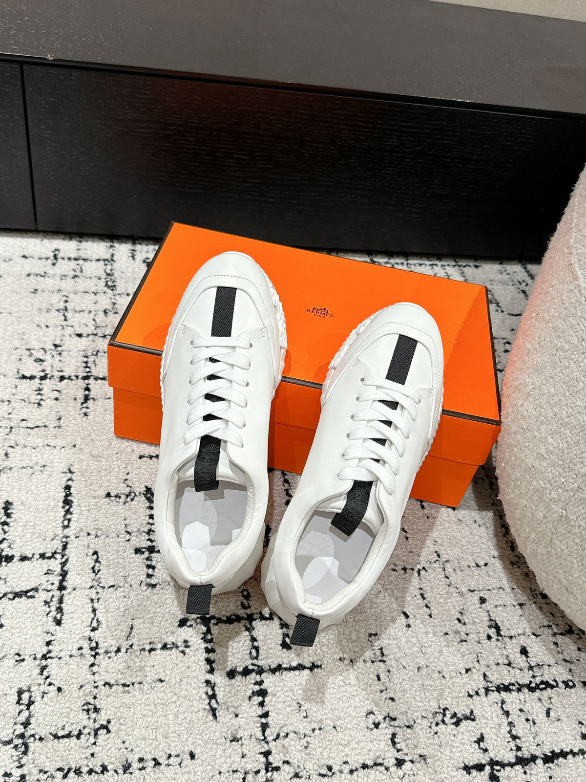 BOUNCING SNEAKER IN WHITE MIX BLACK CALFSKIN
