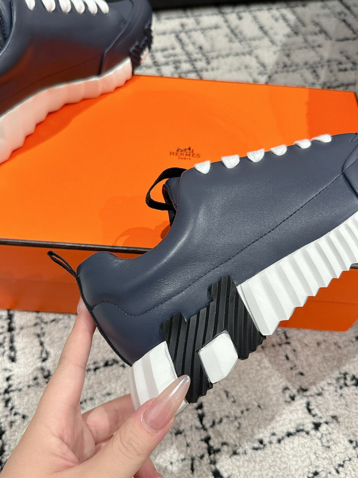 BOUNCING SNEAKER IN SPACE BLUE CALFSKIN