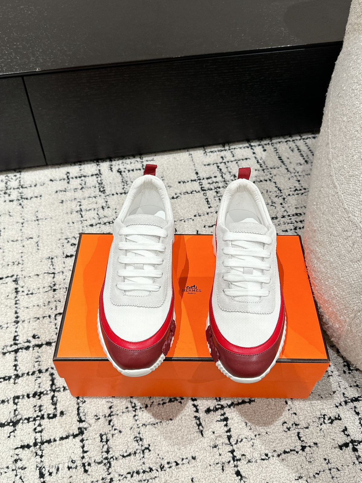 BOUNCING SNEAKER IN WINE RED CALFSKIN AND WHITE FABRIC