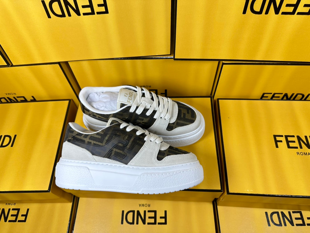 FENDI THICK-SOLDED SNEAKER IN WHITE SUEDE AND BROWN MONOGRAM FABRIC