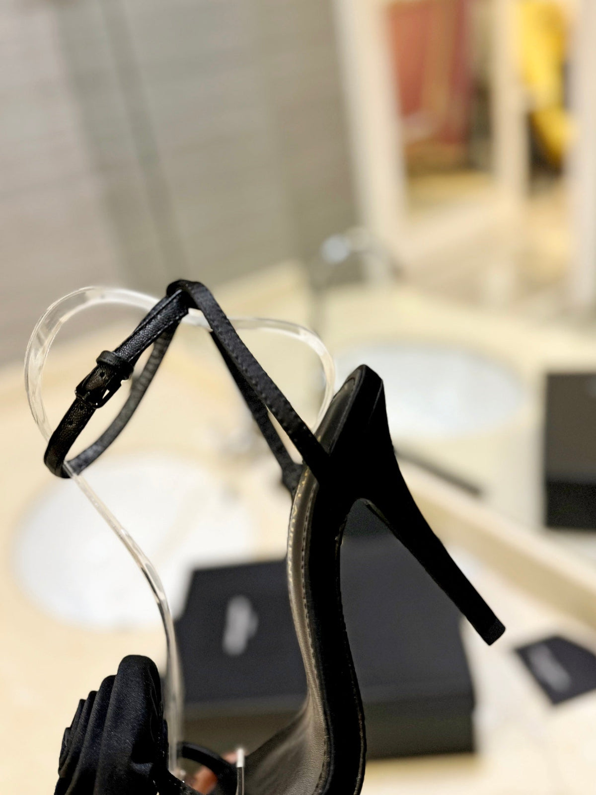 SL IVY FLORAL HEEL SANDALS BLACK SATIN