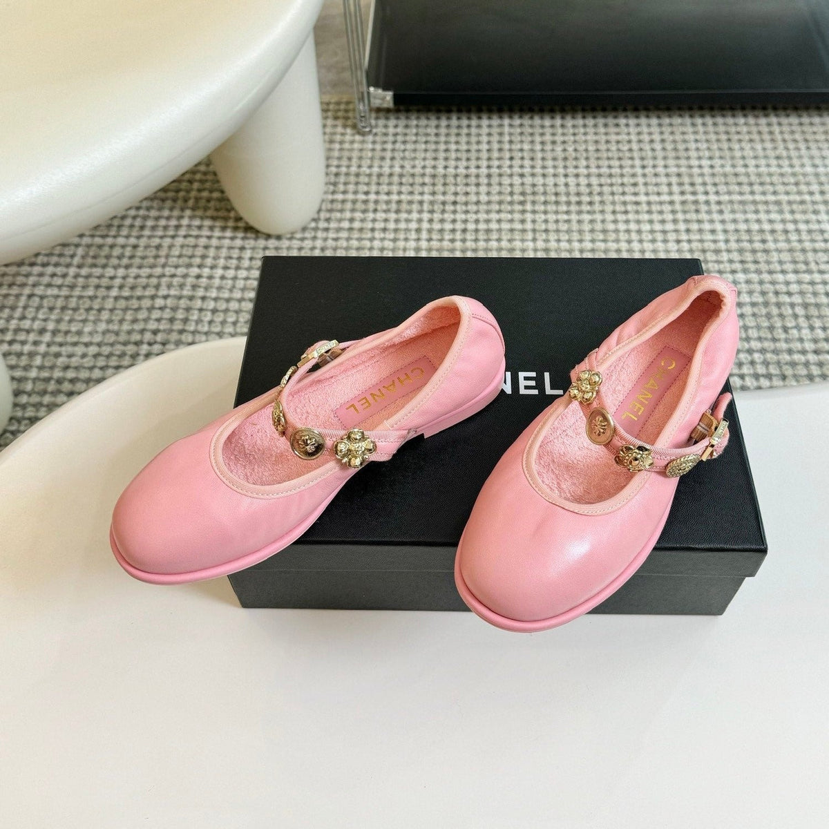 MARY JANE SHOES LIGHT PINK SHEEPSKIN