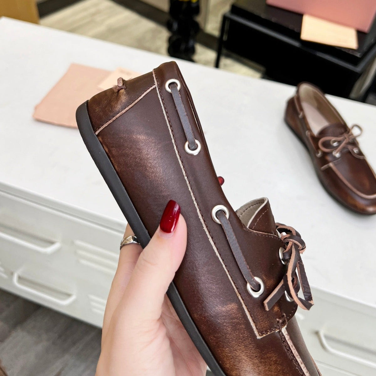 Lace-up Retro Loafers Walnut Color Cowhide