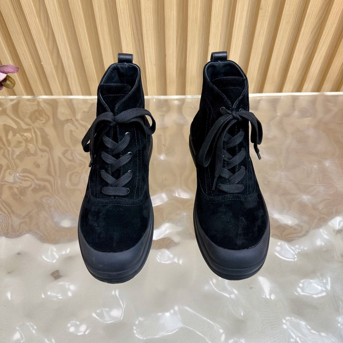 HM 25S KOOLER ANKLE BOOTS IN BLACK SUEDE