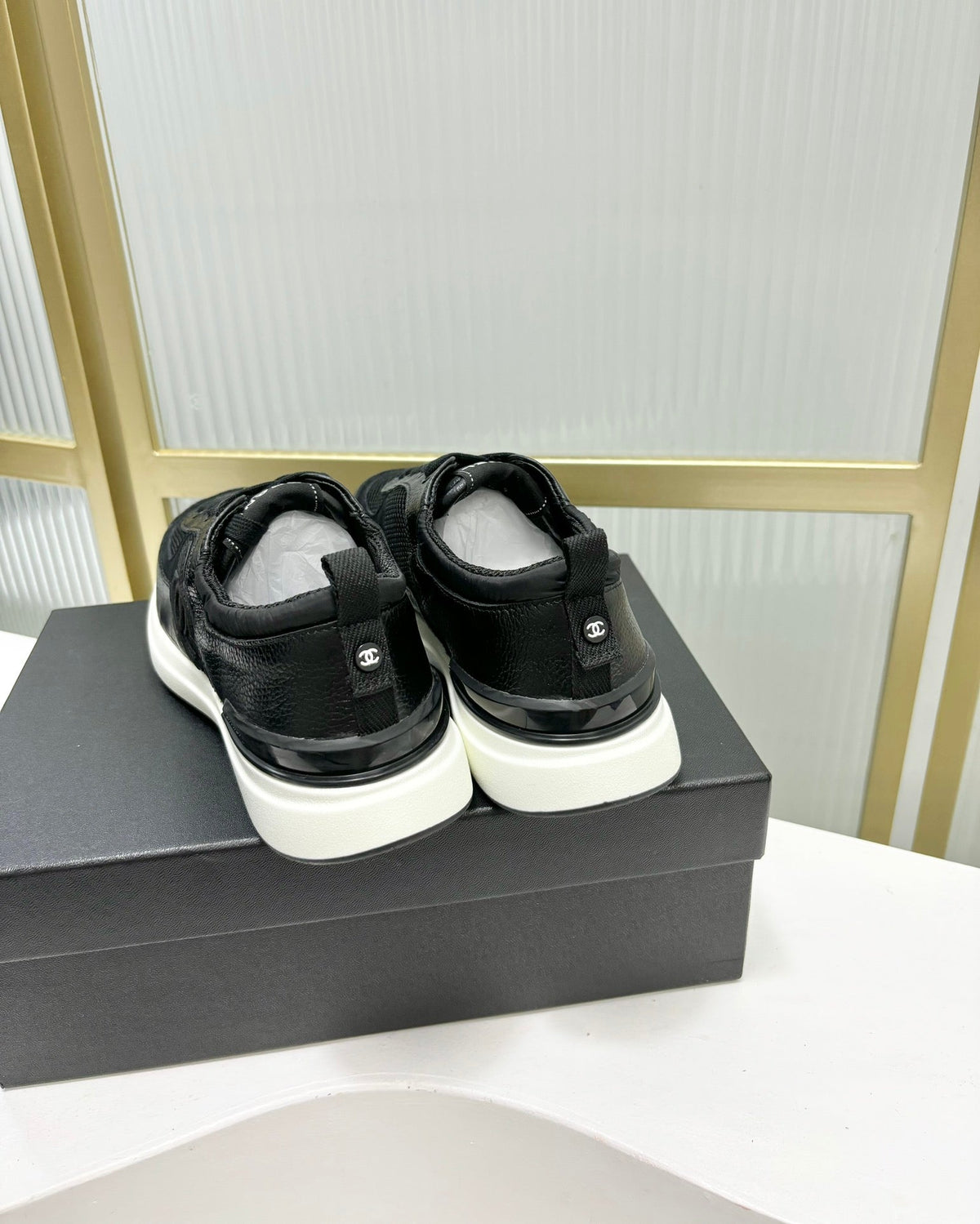 SNEAKER IN BLACK SUEDE
