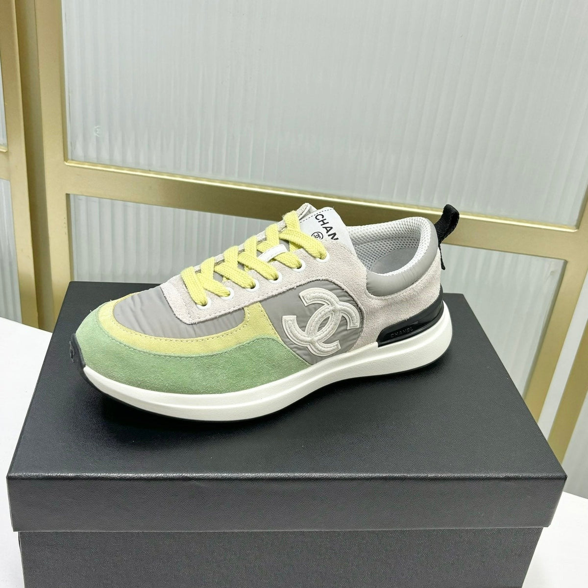 SNEAKER IN MULTICOLOR SUEDE