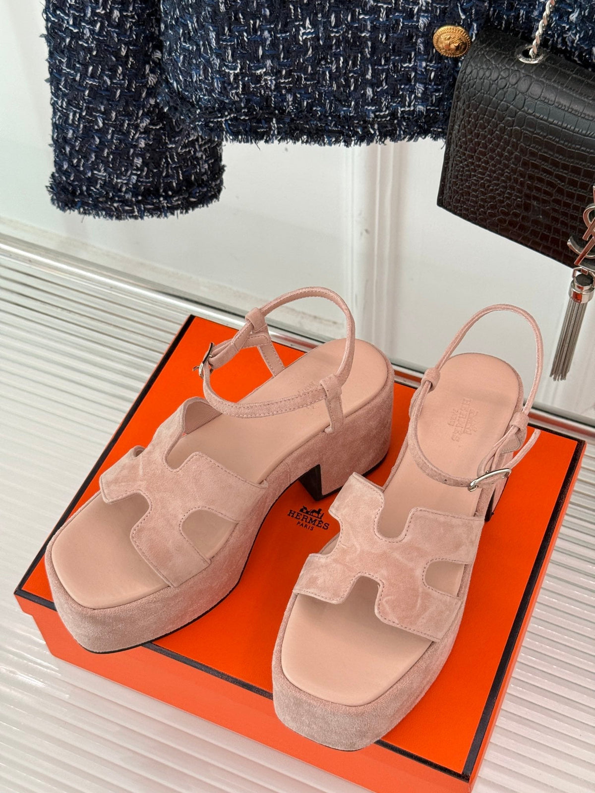 HM 25S JAM 30 HIGH-HEEL SANDAL IN PEACH PINK SUEDE
