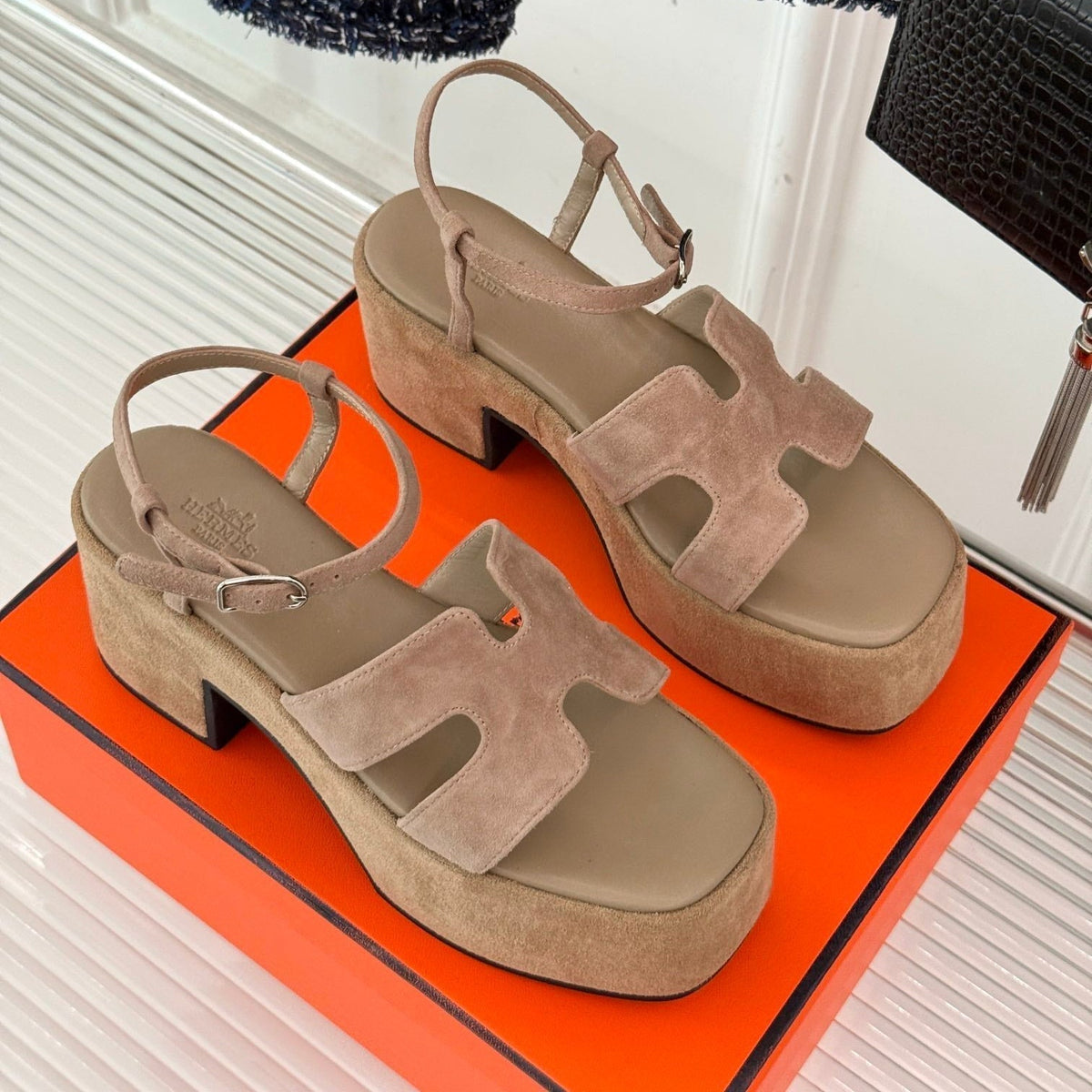 HM 25S JAM 30 HIGH-HEEL SANDAL IN TERRACOTTA BEIGE SUEDE