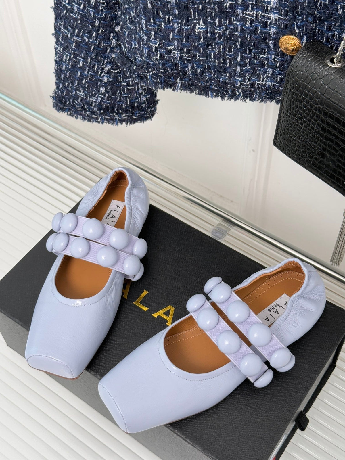 ALAIA MARY JANE PEARL IN PALE PURPLE GLOSSY LAMBSKIN