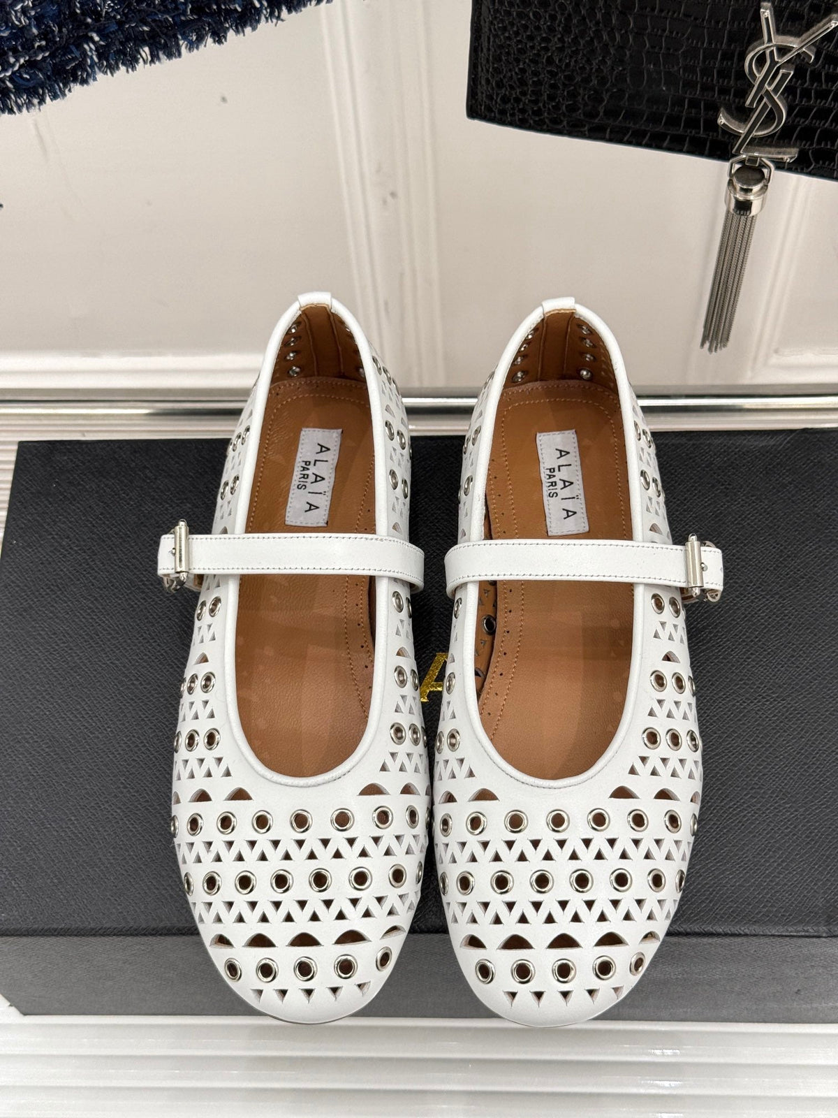MARY JANE IN WHITE CALFSKIN