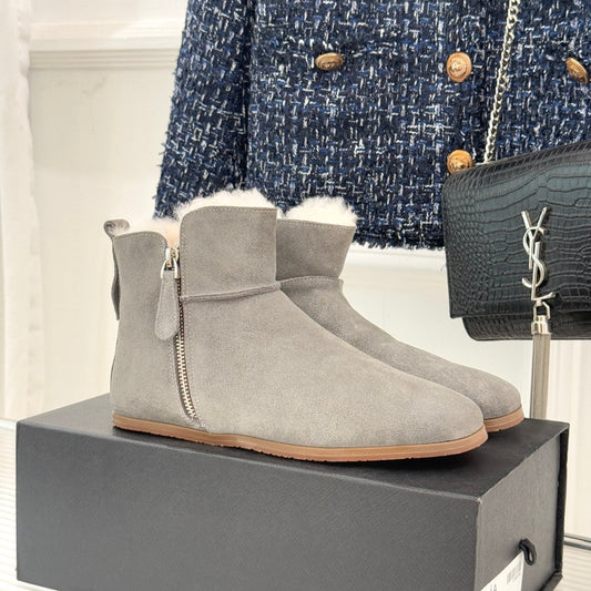ALAIA 26S SNOW BOOTS IN GREY SUEDE AND WOOL