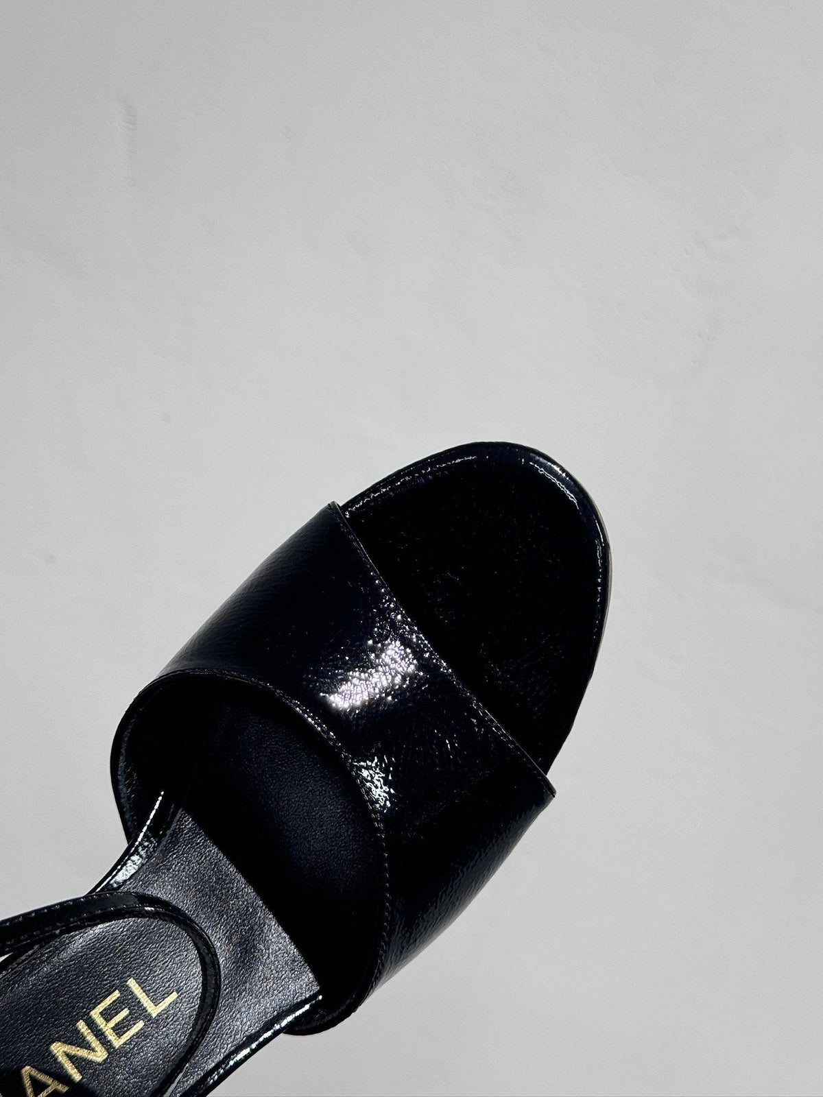 BLOCK HEEL SANDALS BLACK SHEEPSKIN