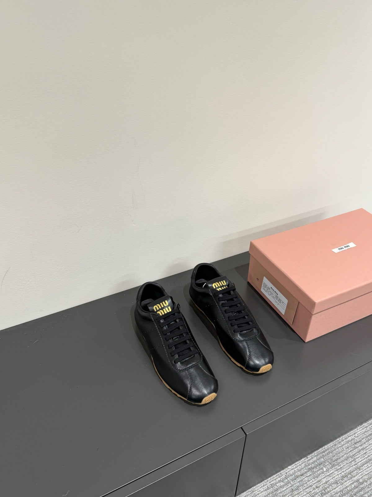 PLUME NAPPA SNEAKERS IN BLACK LAMBSKIN