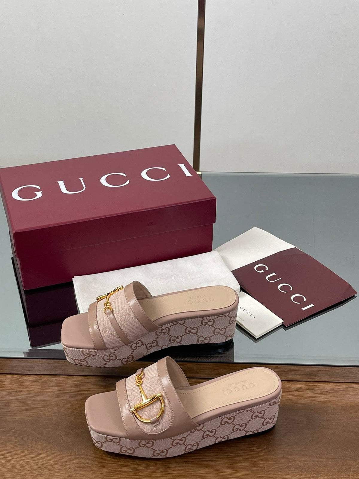 HIGH 6.3 CM WEDGE SANDALS IN DUSTY PINK CALFSKIN AND FABRIC
