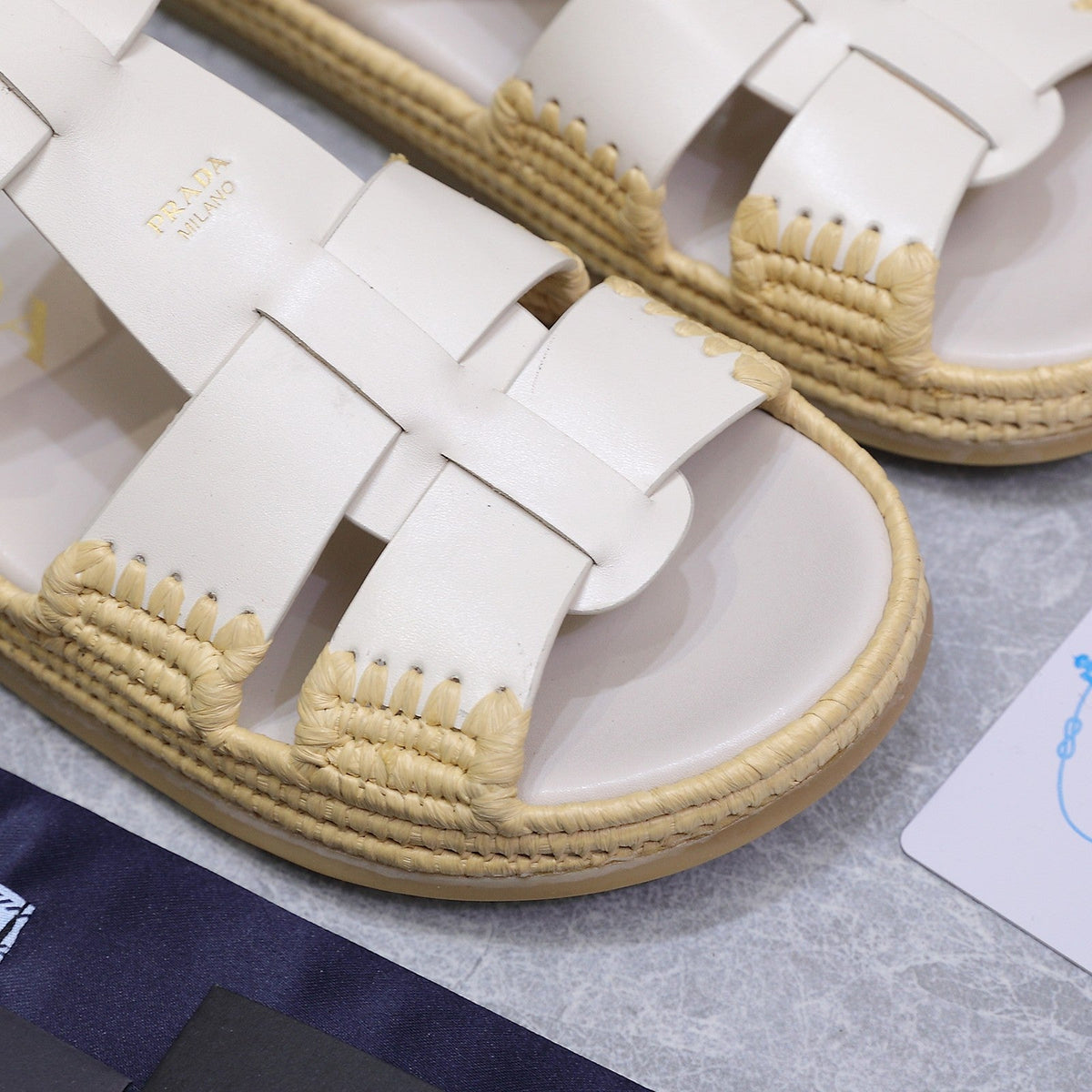 PRADA 26S SANDAL ESPADRILLES IN WHITE CALFSKIN