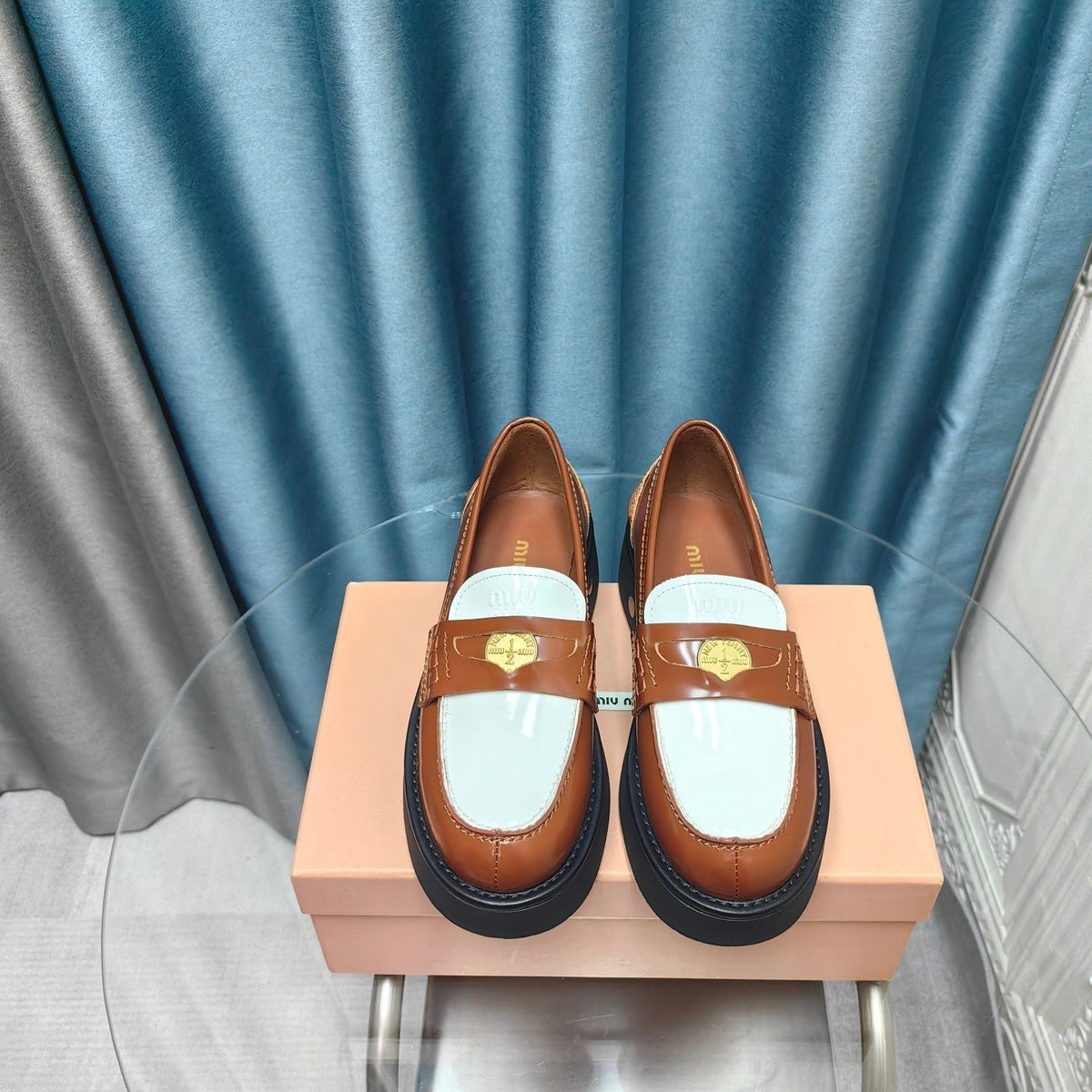 THICK-SOLED LOAFERS SHOES CARAMEL MIX WHITE COWHIDE