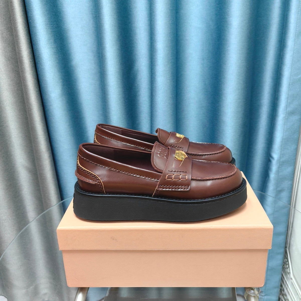 THICK-SOLED LOAFERS SHOES WALNUT COLOR COWHIDE