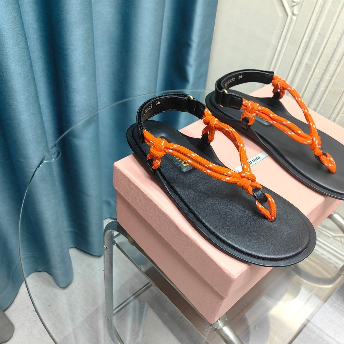 FLIP-FLOPS SANDAL BLACK SHEEPSKIN WITH ORANGE STRAP