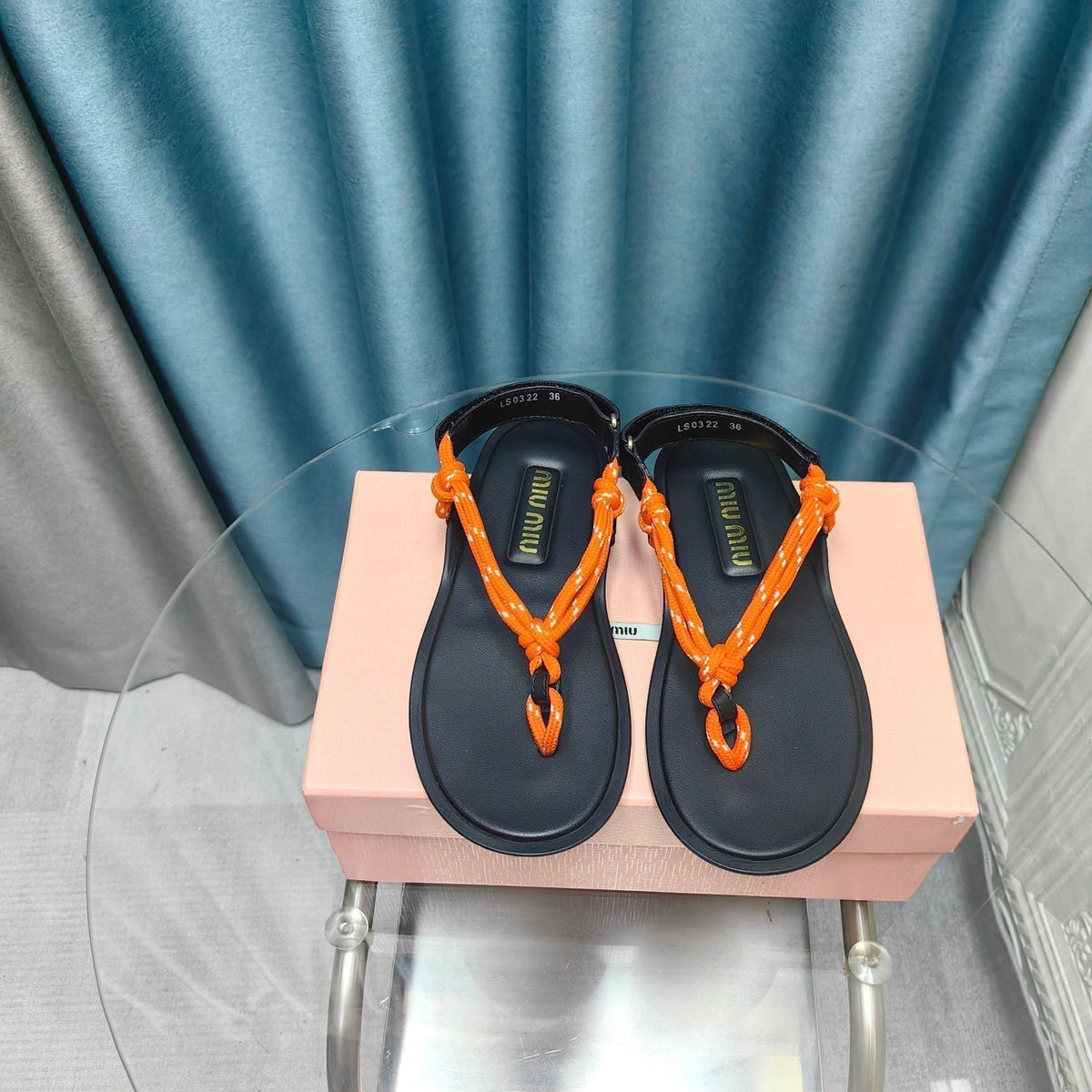 FLIP-FLOPS SANDAL BLACK SHEEPSKIN WITH ORANGE STRAP
