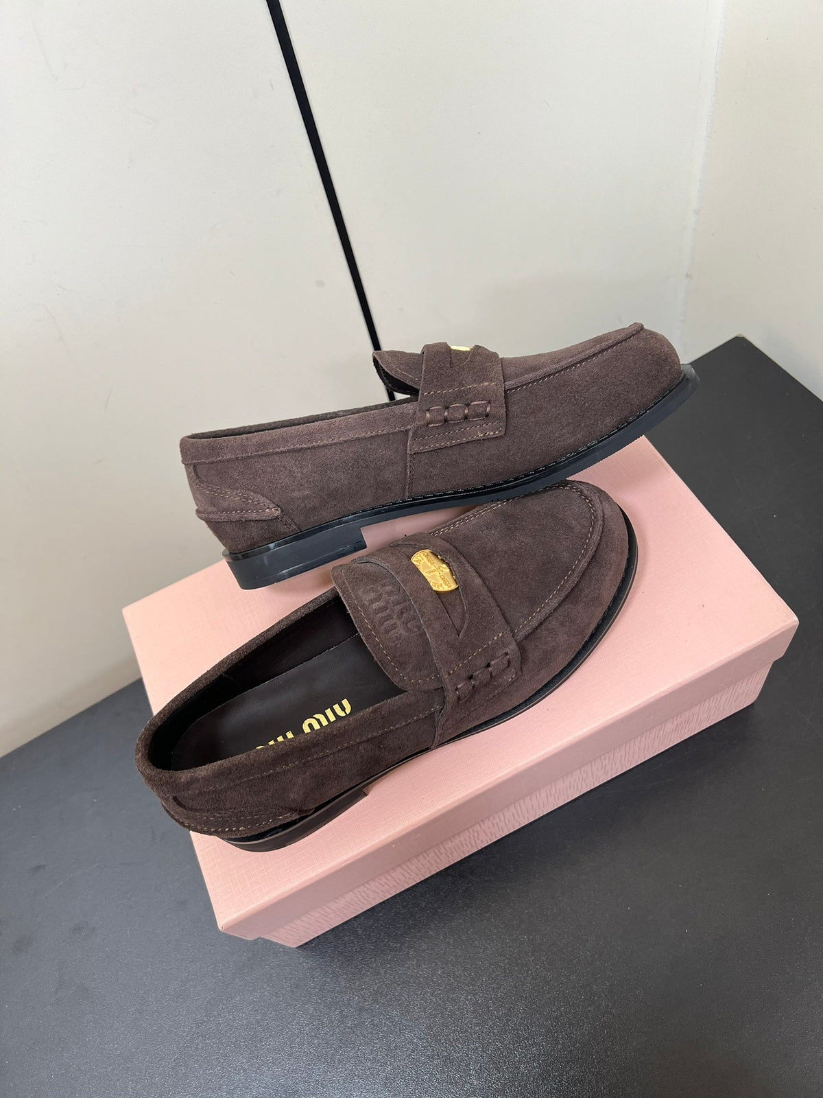 PENNY LOAFERS IN CHOCOLATE SUEDE