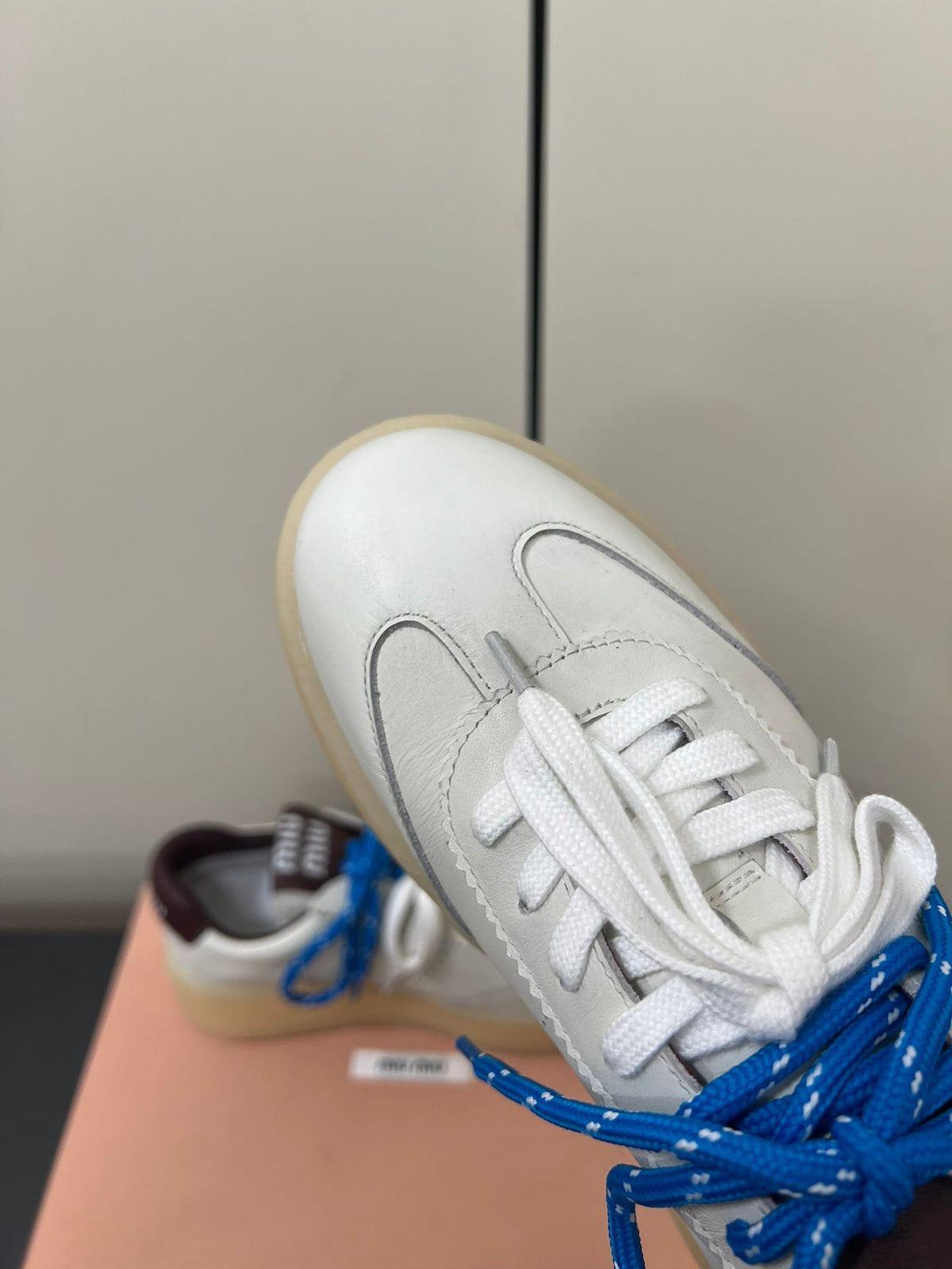 THICK-SOLED RETRO SNEAKERS IN WHITE MIX MERLOT SMOOTH LAMBSKIN