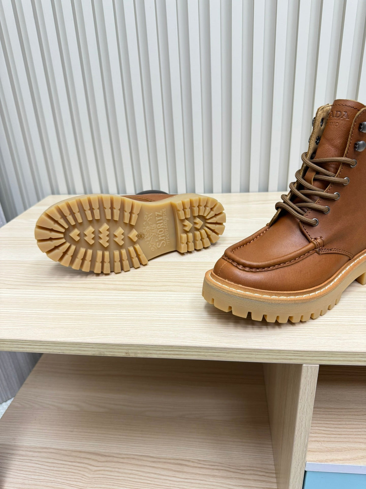 PRADA 25S LACE-UP ANKLE BOOTS IN BROWN CALFSKIN