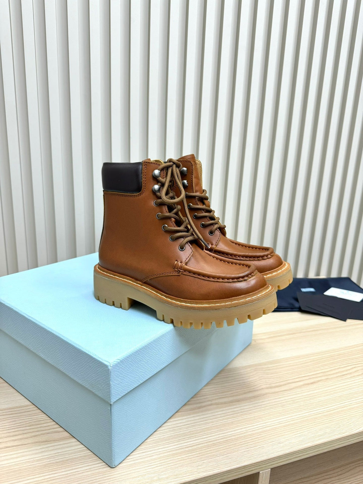 PRADA 25S LACE-UP ANKLE BOOTS IN BROWN CALFSKIN