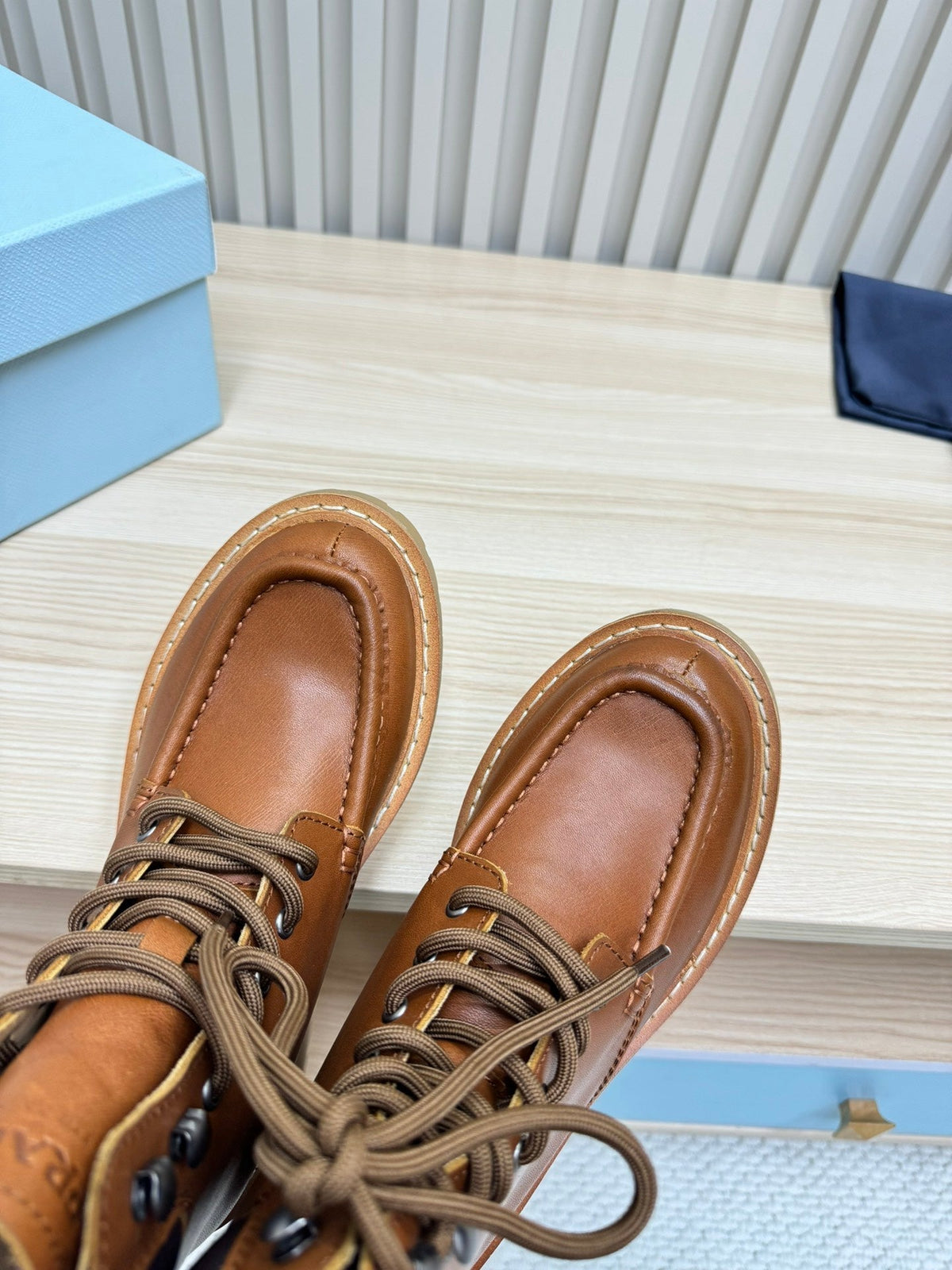 PRADA 25S LACE-UP ANKLE BOOTS IN BROWN CALFSKIN