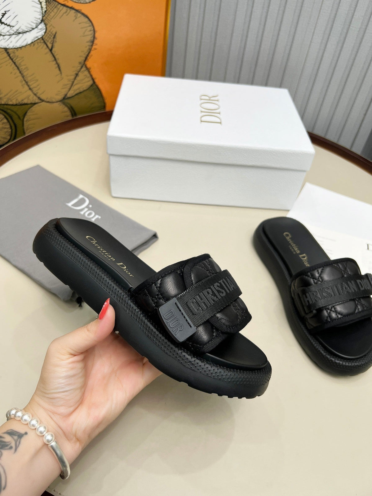 PLATFORM SLIDES 25S 50MM IN BLACK CALFSKIN AND ELECTRIC FABRIC