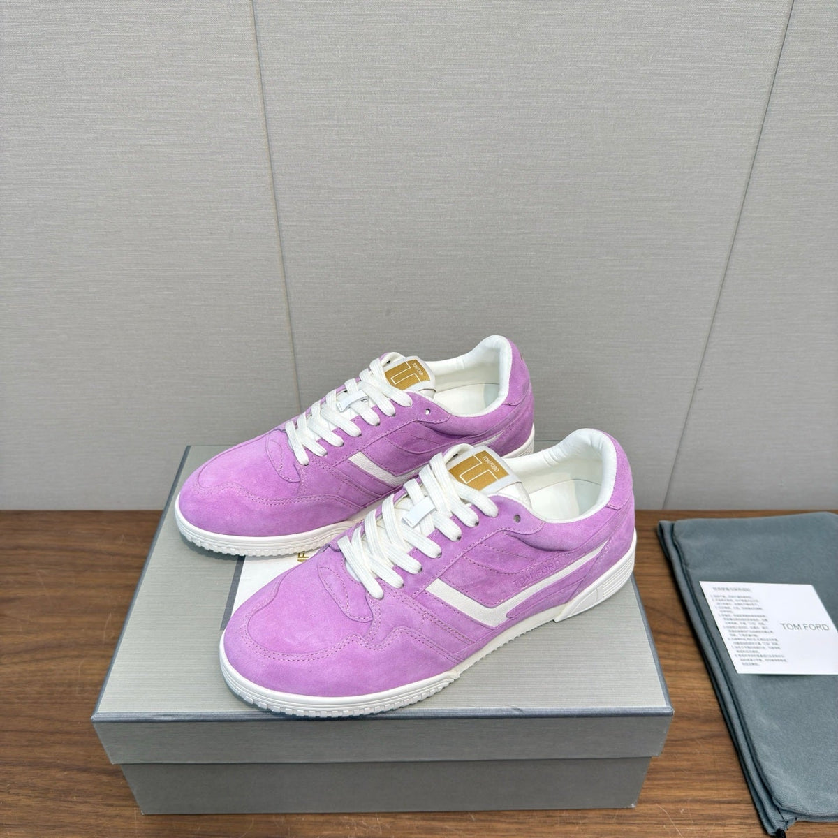 TOM FORD 26S JACKSON SNEAKERS IN PINKISH PURPLE SUEDE