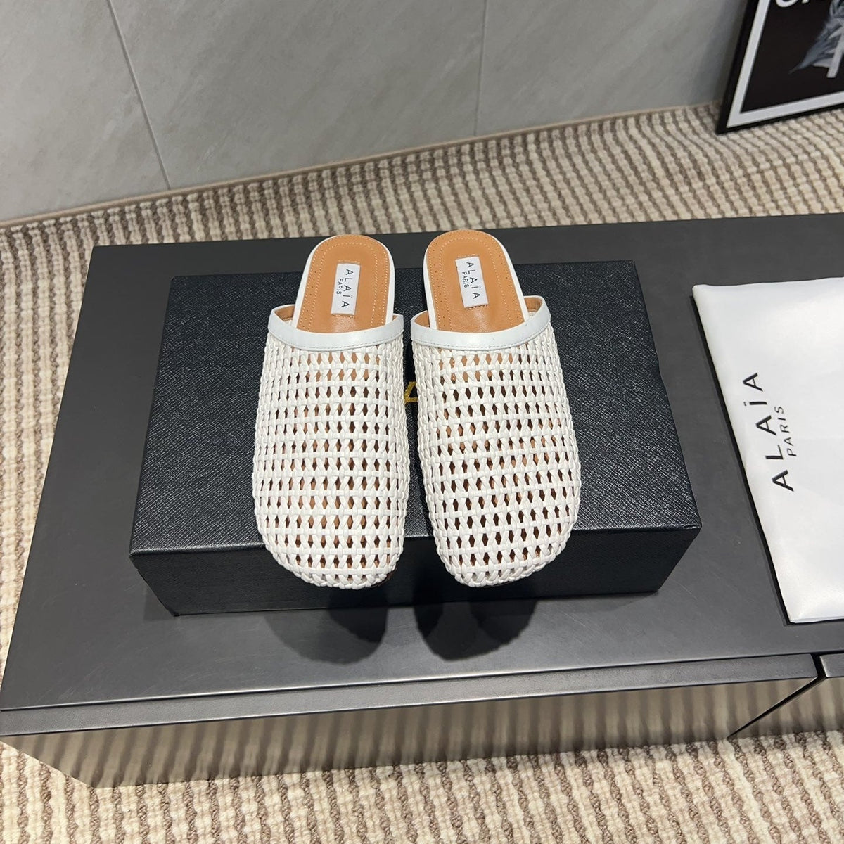 ALAIA WOVEN FLAT SHOES IN WHITE CALFSKIN STYLE 4