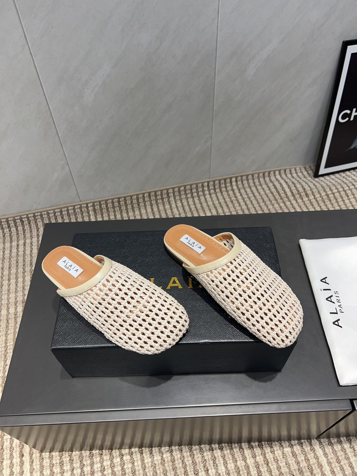 ALAIA WOVEN FLAT SHOES IN CREAM WHITE CALFSKIN STYLE 3