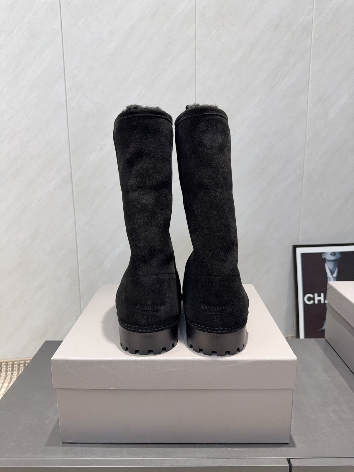 BALENCIAGA 25S BOOTS PLATFORM HEEL IN BLACK SUEDE STYLE 5