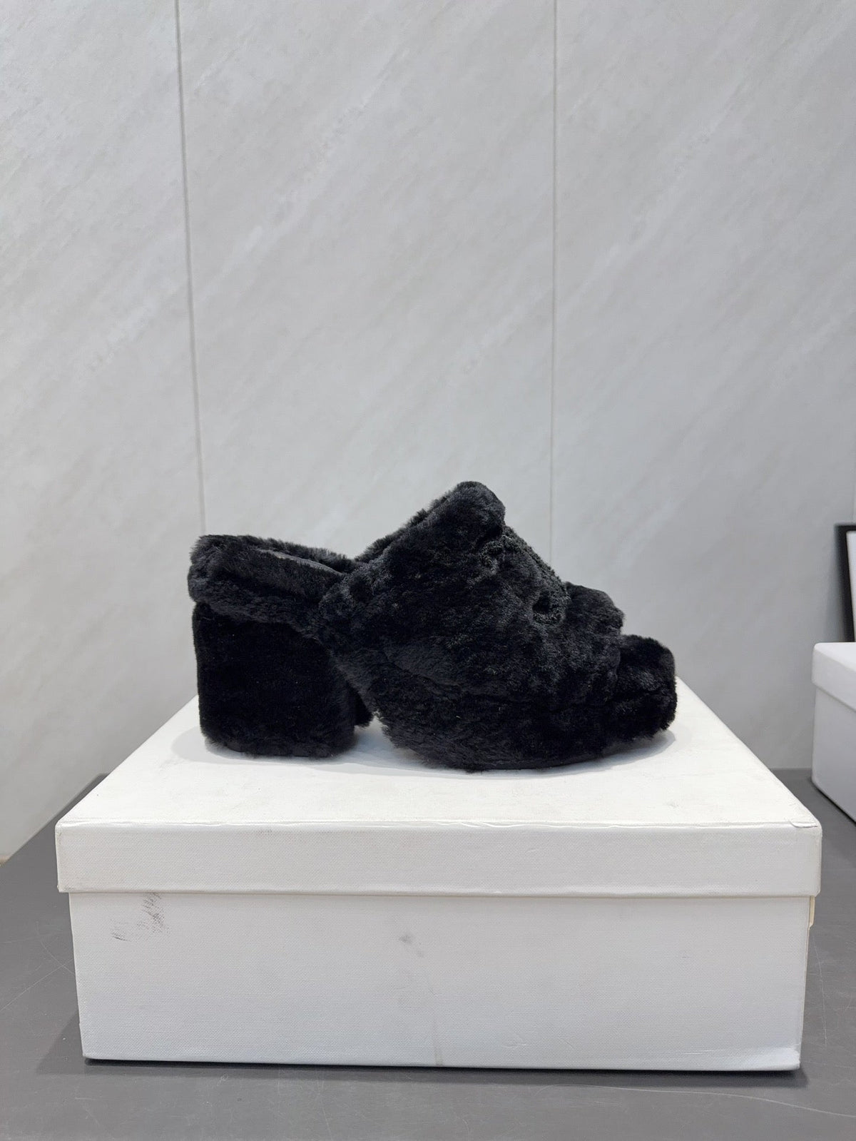 CELINE 26S HIGH-HEEL SANDALS IN BLACK PURE WOOL