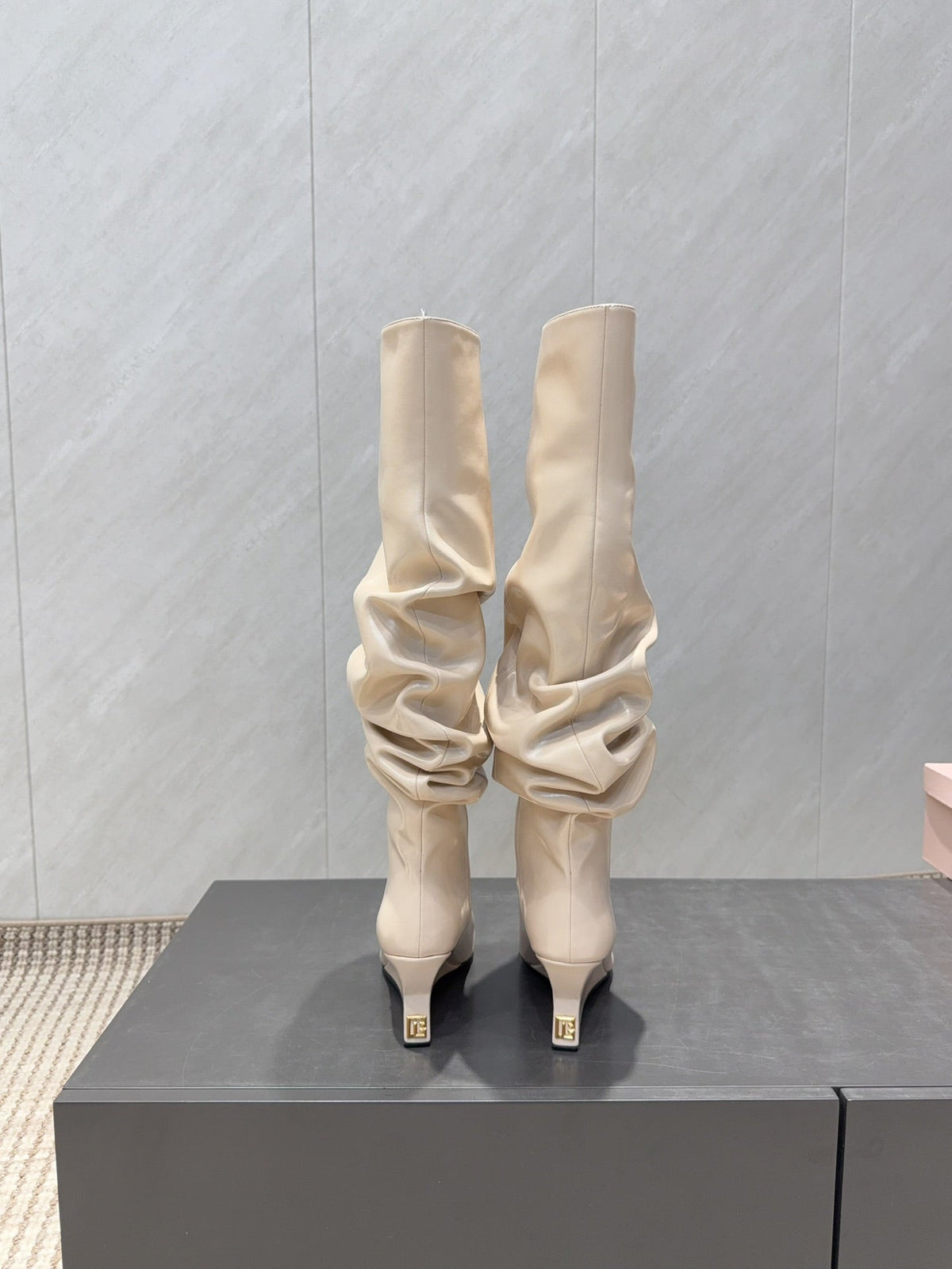 BALMAIN 26S KNEE-HIGH BOOTS 75 MM IN LIGHT BEIGE CALFSKIN