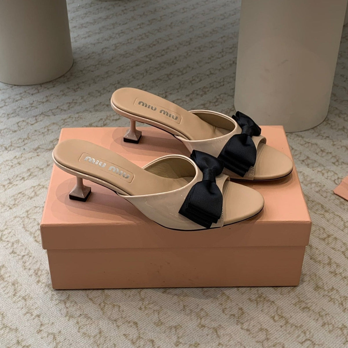 Nude Beige Mid - Heels With Black Bow Calfskin