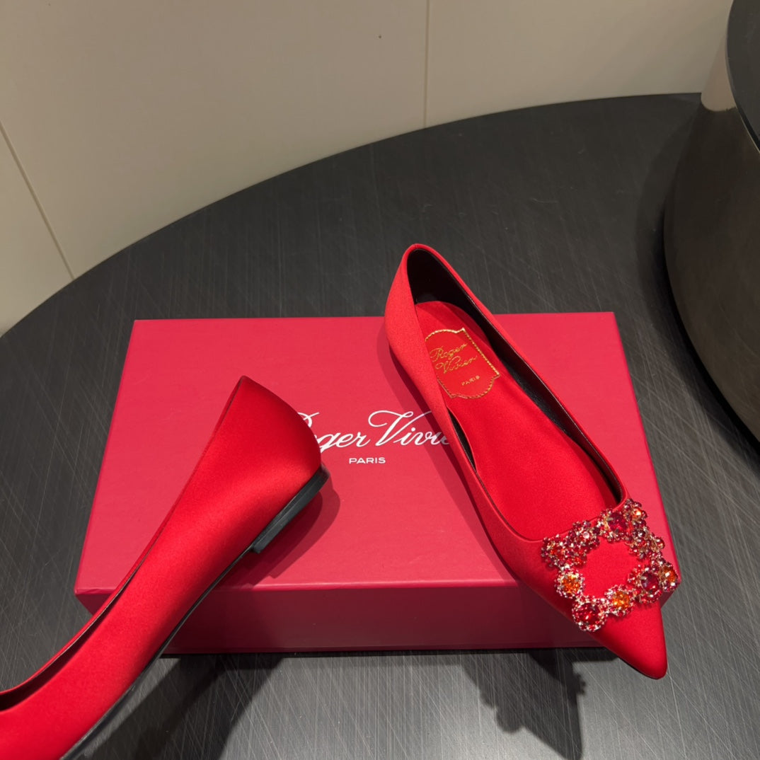 ROGER VIVIER 25S GRETE BALLET FLATS IN BRIGHT RED SILK WITH EMBELLISHED CRYSTALS