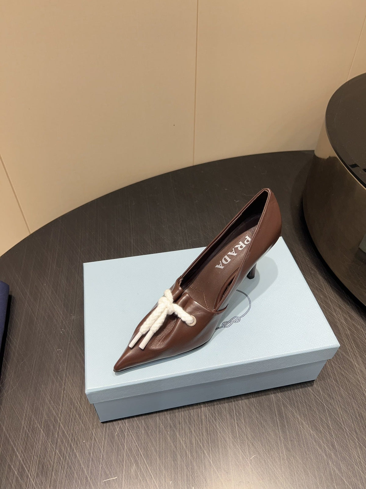 PRADA 25S POINTED TOE HIGH HEELS 85MM IN DARK BROWN LAMBSKIN WITH TIE UP DESIGN