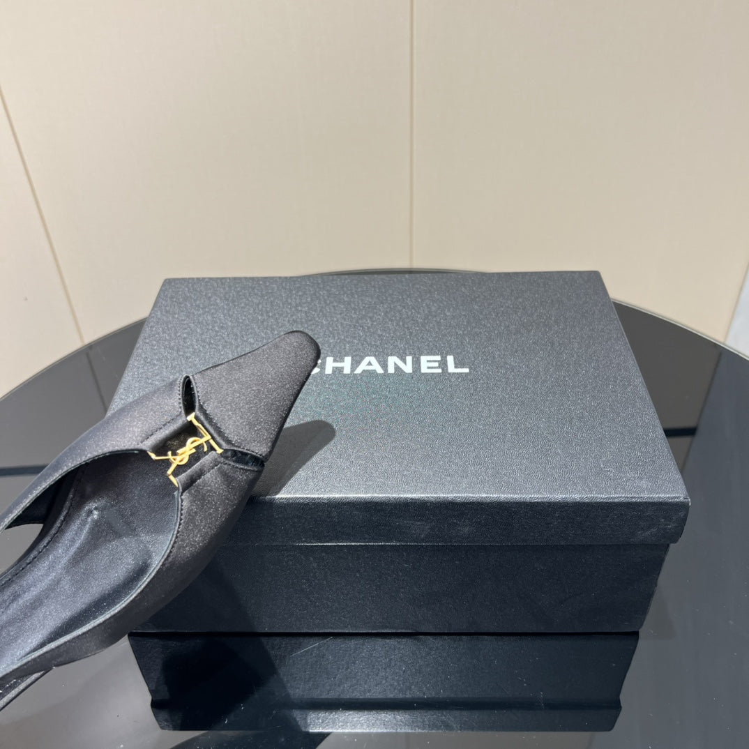 YSL SLINGBACK FLATS 25S IN BLACK SATIN FABRIC WITH GOLD HARDWARE