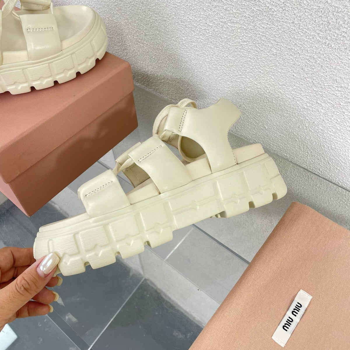Roman Strap Thick-Soled Cream Sandals