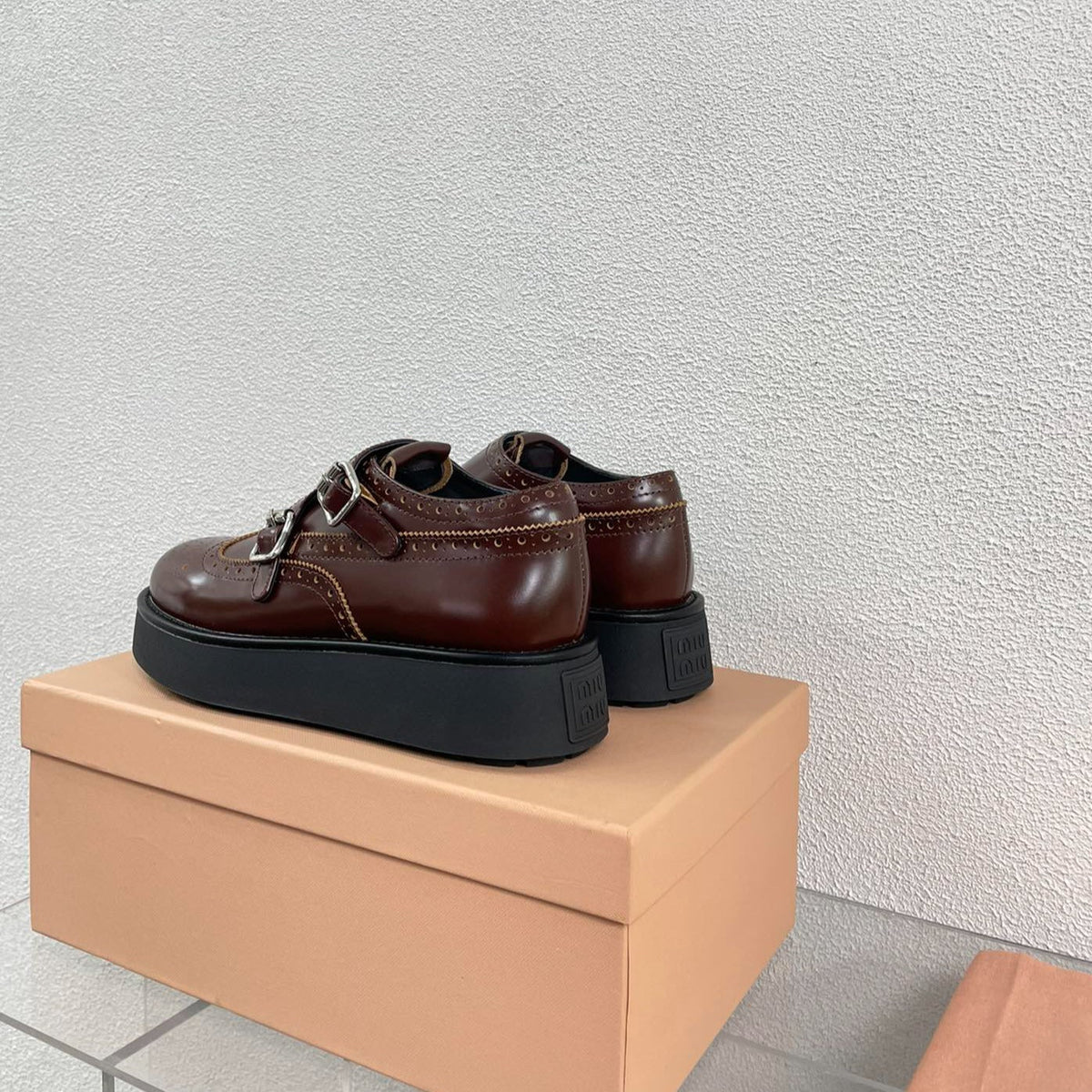 Baroque Thick-Soled Oxford Shoes Walnut Calfskin