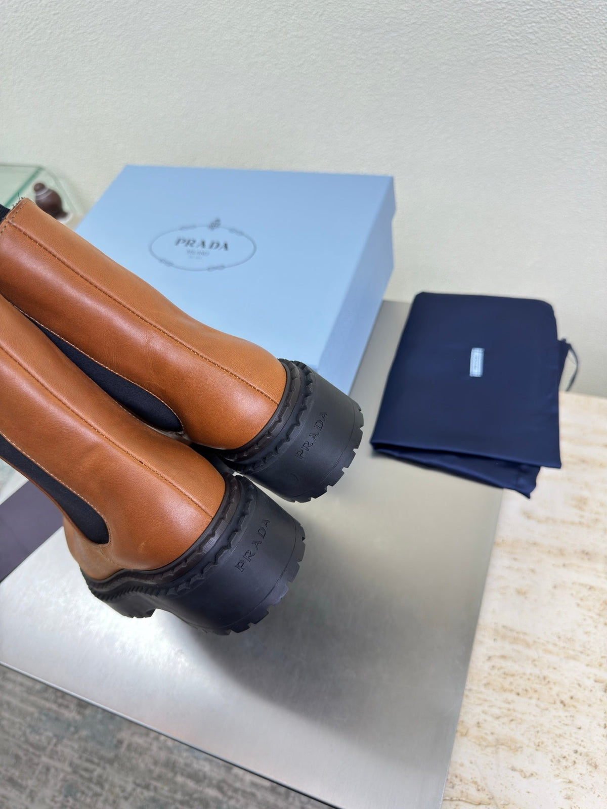 PRADA 25S PLATFORM CHELSEA BOOTS IN BROWN CALFSKIN